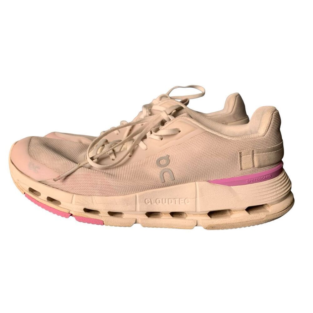 On Cloud  Cloudnova white pink Running Sneakers Gym Shoes women’s 8